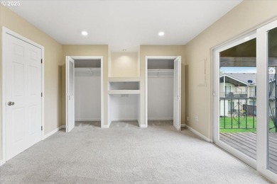 Modern Townhouse with Stunning Golf Course Views. Move-In Ready! on Gresham Golf Course in Oregon - for sale on GolfHomes.com, golf home, golf lot