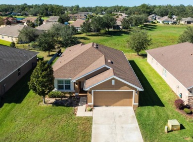 PRICE DROP! New carpet in Master suite! Lowest price in the on Meadow Oaks Golf and Country Club in Florida - for sale on GolfHomes.com, golf home, golf lot