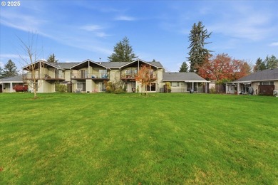 Modern Townhouse with Stunning Golf Course Views. Move-In Ready! on Gresham Golf Course in Oregon - for sale on GolfHomes.com, golf home, golf lot