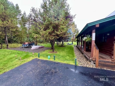 Turn-key McCall Golf Course log home on nearly 1/2 acre! Fully on McCall Municipal Golf Course in Idaho - for sale on GolfHomes.com, golf home, golf lot