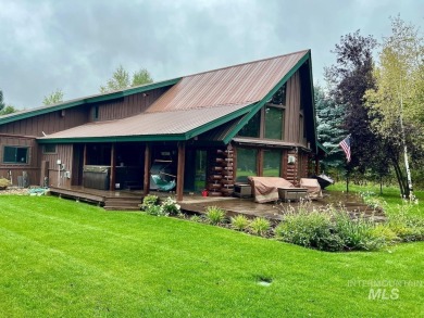 Turn-key McCall Golf Course log home on nearly 1/2 acre! Fully on McCall Municipal Golf Course in Idaho - for sale on GolfHomes.com, golf home, golf lot