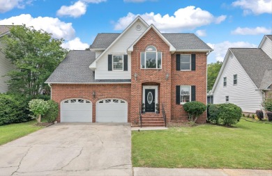 SELLER IS OFFERING CLOSING COST INCENTIVES. This home is a short on Crowfield Golf and Country Club in South Carolina - for sale on GolfHomes.com, golf home, golf lot
