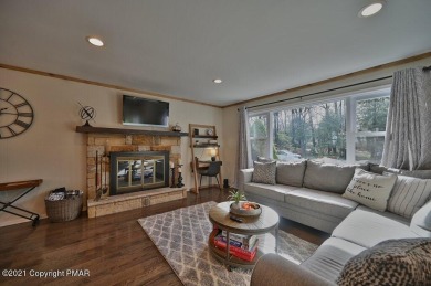 A FULLY FURNISHED -TURN KEY-HOME FOR ALL SEASONS IN AMENITY on Split Rock Resort and Country Club in Pennsylvania - for sale on GolfHomes.com, golf home, golf lot