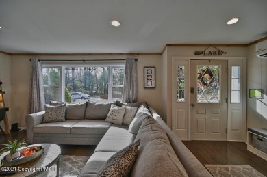A FULLY FURNISHED -TURN KEY-HOME FOR ALL SEASONS IN AMENITY on Split Rock Resort and Country Club in Pennsylvania - for sale on GolfHomes.com, golf home, golf lot