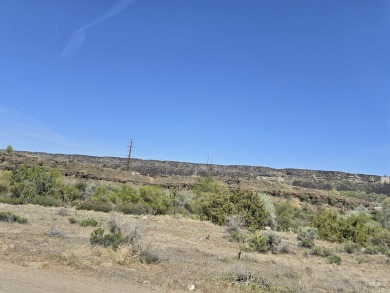 Enjoy building your dream home on this excellent 1.3 Ac building on Clear Lake Country Club in Idaho - for sale on GolfHomes.com, golf home, golf lot
