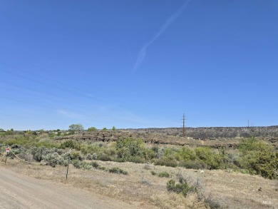 Enjoy building your dream home on this excellent 1.3 Ac building on Clear Lake Country Club in Idaho - for sale on GolfHomes.com, golf home, golf lot
