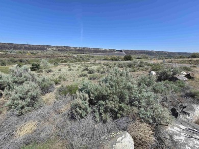 Enjoy building your dream home on this excellent 1.3 Ac building on Clear Lake Country Club in Idaho - for sale on GolfHomes.com, golf home, golf lot