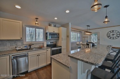 A FULLY FURNISHED -TURN KEY-HOME FOR ALL SEASONS IN AMENITY on Split Rock Resort and Country Club in Pennsylvania - for sale on GolfHomes.com, golf home, golf lot