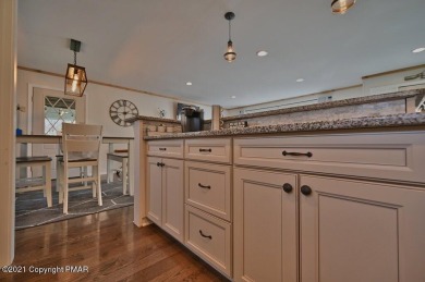 A FULLY FURNISHED -TURN KEY-HOME FOR ALL SEASONS IN AMENITY on Split Rock Resort and Country Club in Pennsylvania - for sale on GolfHomes.com, golf home, golf lot