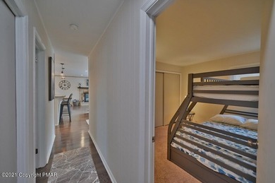 -HOME FOR ALL SEASONS IN AMENITY FILLED SPLIT ROCK-EXCELLANT on Split Rock Resort and Country Club in Pennsylvania - for sale on GolfHomes.com, golf home, golf lot