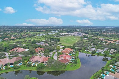 Fabulous end unit updated in 2018 with new baths, kitchen on Frenchmans Creek Country Club in Florida - for sale on GolfHomes.com, golf home, golf lot