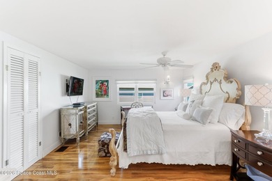 Come see this magnificently updated 2BR/2BA home in the heart of on Barefoot Bay Golf Course in Florida - for sale on GolfHomes.com, golf home, golf lot