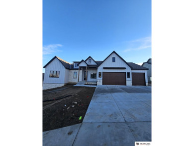 Sandi Osterman, M: , sandio,  - Gateway Homes presents this 4 on Iron Horse Golf Club in Nebraska - for sale on GolfHomes.com, golf home, golf lot