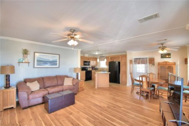 BEAUTIFUL FLORIDA HOME located in this DESIRABLE 55+GATED on Southern Dunes Golf and Country Club in Florida - for sale on GolfHomes.com, golf home, golf lot