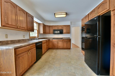 Great Clifton Knolls home ready for its new owners! Lovingly on Clifton Knolls Executive Golf Course in New York - for sale on GolfHomes.com, golf home, golf lot