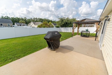 Attractive three bedroom, two bath house with split bedroom on River Oaks Golf Plantation  in South Carolina - for sale on GolfHomes.com, golf home, golf lot