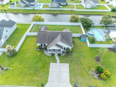 Attractive three bedroom, two bath house with split bedroom on River Oaks Golf Plantation  in South Carolina - for sale on GolfHomes.com, golf home, golf lot