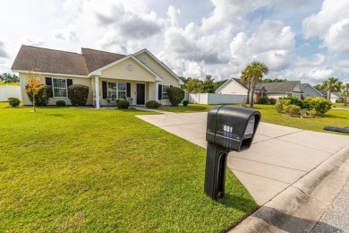 Attractive three bedroom, two bath house with split bedroom on River Oaks Golf Plantation  in South Carolina - for sale on GolfHomes.com, golf home, golf lot