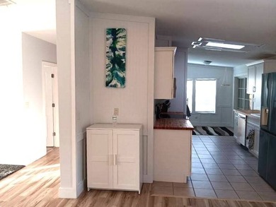 Discover carefree living in this beautiful 2-bedroom, 2-bath on Four Lakes Golf Club in Florida - for sale on GolfHomes.com, golf home, golf lot