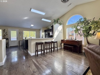 Discover comfort and the convenience of single level living with on Orchard Hills Country Club in Washington - for sale on GolfHomes.com, golf home, golf lot