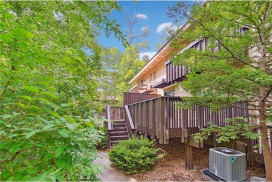 Welcome to the highly desirable Birnamwood community! Recently on Birnamwood Golf Course in Minnesota - for sale on GolfHomes.com, golf home, golf lot