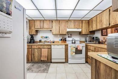 Welcome to this spacious 2nd floor condo located in the on Tarpon Woods Golf Club in Florida - for sale on GolfHomes.com, golf home, golf lot