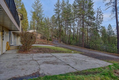 2414 E. Casper Dr. is an Occupied Duplex built in 1976 with a on  in Washington - for sale on GolfHomes.com, golf home, golf lot