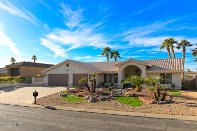 Welcome 2239 Cup Lane. This charming home is nestled in a quiet on London Bridge Golf Course in Arizona - for sale on GolfHomes.com, golf home, golf lot