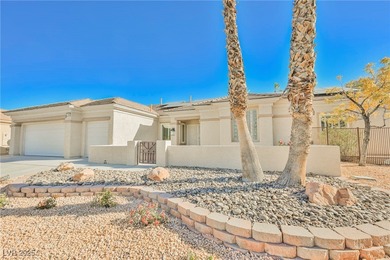 Beautifully updated one-story home nestled on 1/3-acre on Rio Secco Golf Club in Nevada - for sale on GolfHomes.com, golf home, golf lot