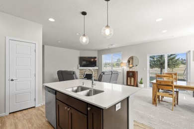 Welcome to Fairway Greens! This meticulously maintained 3bd/2bth on  in Washington - for sale on GolfHomes.com, golf home, golf lot