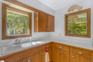 Don't miss your opportunity to own a well maintained home in the on The Trail At Chickasaw Pointe in South Carolina - for sale on GolfHomes.com, golf home, golf lot