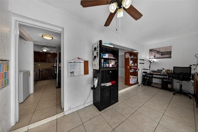 Move-in ready corner-unit 3BR/2.5BA townhome with over 1,600 sq on Oriole Golf and Tennis Club in Florida - for sale on GolfHomes.com, golf home, golf lot