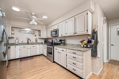 Take a look at this beautiful 4-bedroom, 3-bathroom with family on Druid Hills Golf Club in Tennessee - for sale on GolfHomes.com, golf home, golf lot