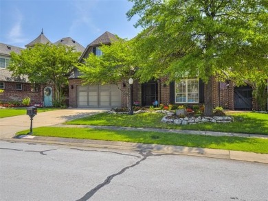 Just what you've been waiting for! This spacious 3-bedroom on Bailey Ranch Golf Club in Oklahoma - for sale on GolfHomes.com, golf home, golf lot