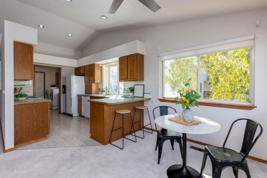 Bring your vision to this 4-bed, 3-bath rancher with a full on Meadow Wood Golf Course in Washington - for sale on GolfHomes.com, golf home, golf lot