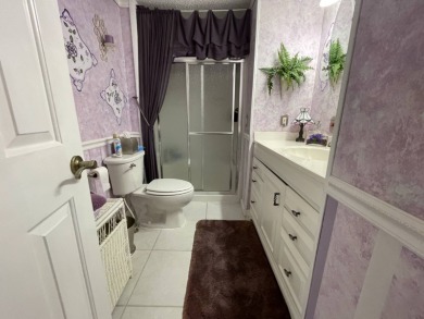 PRICE DROP...MOTIVATED SELLER! This beautifully well maintained on Lake Henry Golf Club in Florida - for sale on GolfHomes.com, golf home, golf lot