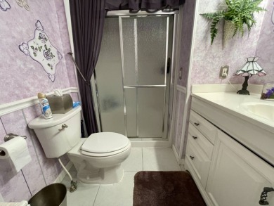 PRICE DROP...MOTIVATED SELLER! This beautifully well maintained on Lake Henry Golf Club in Florida - for sale on GolfHomes.com, golf home, golf lot