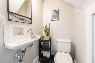 Welcome to this renovated brick cottage nestled in the heart of on Forest Hills Golf Club in Georgia - for sale on GolfHomes.com, golf home, golf lot