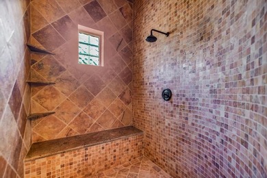 QUALITY. PRIVACY. GOLF COURSE. CUSTOM HOME. Built in 2005 by on Apple Rock Golf Course - Horseshoe Bay in Texas - for sale on GolfHomes.com, golf home, golf lot