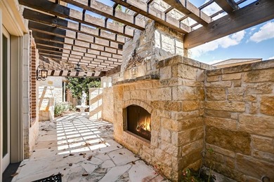 QUALITY. PRIVACY. GOLF COURSE. CUSTOM HOME. Built in 2005 by on Apple Rock Golf Course - Horseshoe Bay in Texas - for sale on GolfHomes.com, golf home, golf lot