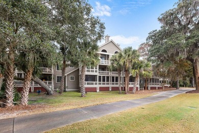 Beautifully Updated End Condo with Golf Course Views!Nestled in on The Seabrook Island Club in South Carolina - for sale on GolfHomes.com, golf home, golf lot