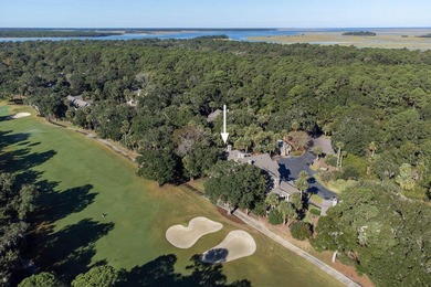 Beautifully Updated End Condo with Golf Course Views!Nestled in on The Seabrook Island Club in South Carolina - for sale on GolfHomes.com, golf home, golf lot
