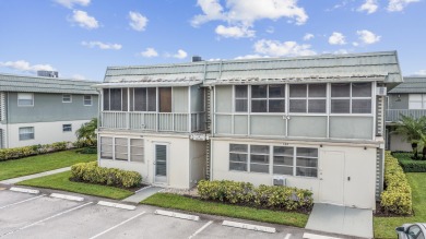 Welcome to this well-maintained 55+ unit In Kings Point Gated on Kings Point Golf -Flanders Way in Florida - for sale on GolfHomes.com, golf home, golf lot