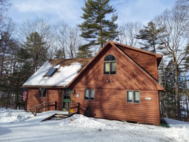 Year round beautiful fully furnished 3 bedroom 2 bathroom home on Norway Country Club in Maine - for sale on GolfHomes.com, golf home, golf lot