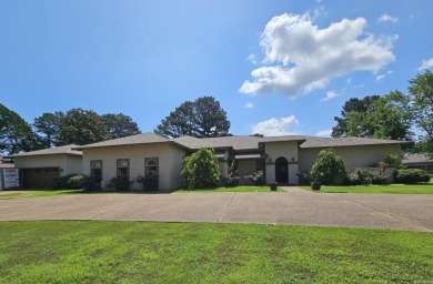 This stunning home truly has it all! Featuring 4 spacious on Foxwood Golf Club in Arkansas - for sale on GolfHomes.com, golf home, golf lot