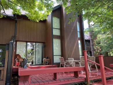 Immediate possession. Relax on your multi-tier deck with privacy on Little Turtle Golf Club in Ohio - for sale on GolfHomes.com, golf home, golf lot