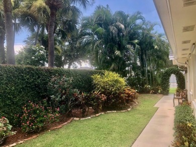 RARE OPPORTUNITY to own a beautifully updated DiVosta Capri on The Golf Club of Jupiter in Florida - for sale on GolfHomes.com, golf home, golf lot