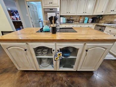 This stunning home truly has it all! Featuring 4 spacious on Foxwood Golf Club in Arkansas - for sale on GolfHomes.com, golf home, golf lot