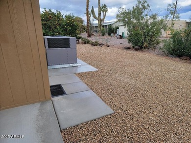 This is a beautiful new build 3 bedroom 2 bath home. Laminate on 3 Parks Fairways in Arizona - for sale on GolfHomes.com, golf home, golf lot