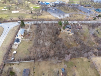 Build your dream home on this fantastic 1 & 1/4 acre on Edgewood Valley Country Club in Illinois - for sale on GolfHomes.com, golf home, golf lot